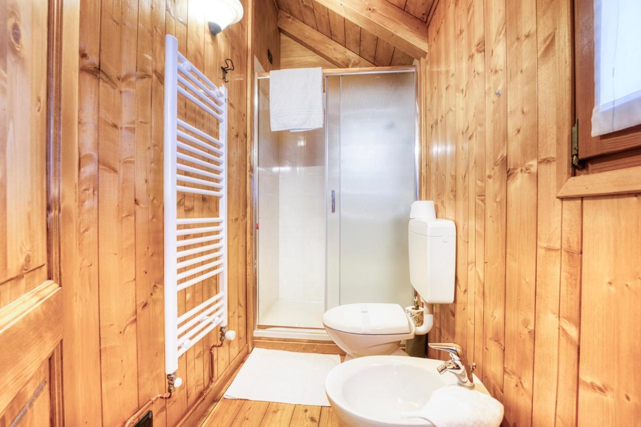 Incanto Walser Apartments Ronco マクニャーガ エクステリア 写真