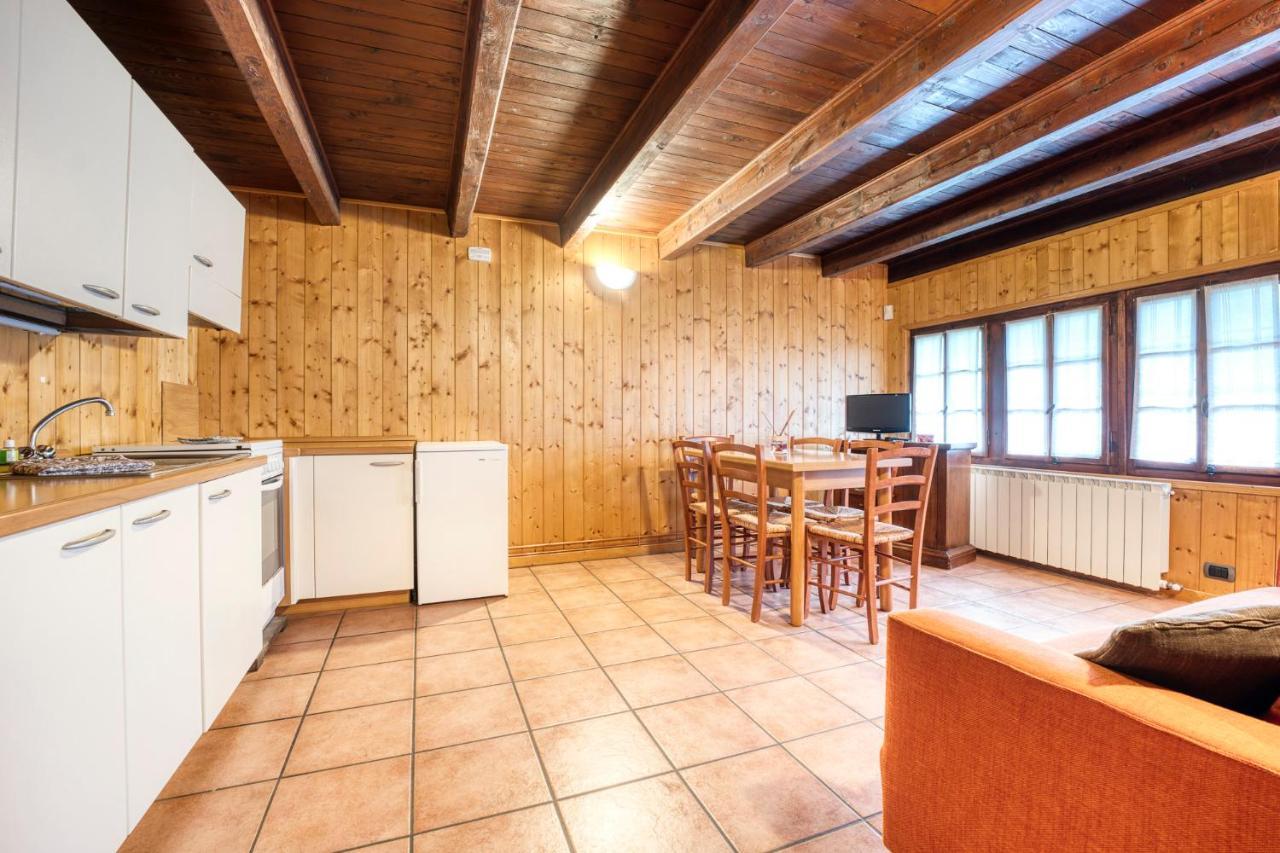 Incanto Walser Apartments Ronco マクニャーガ エクステリア 写真
