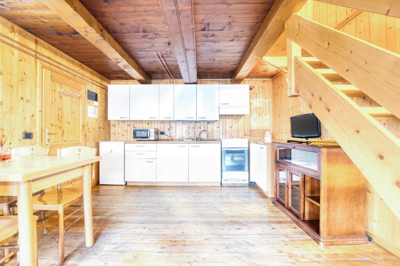 Incanto Walser Apartments Ronco マクニャーガ エクステリア 写真