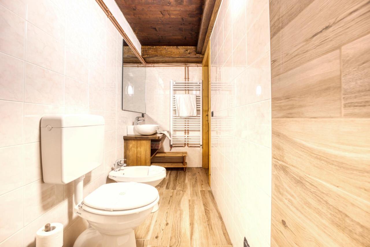 Incanto Walser Apartments Ronco マクニャーガ エクステリア 写真