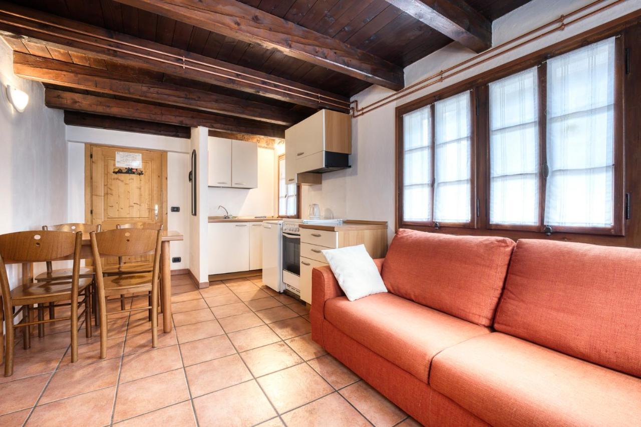 Incanto Walser Apartments Ronco マクニャーガ エクステリア 写真