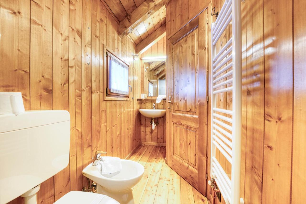 Incanto Walser Apartments Ronco マクニャーガ エクステリア 写真